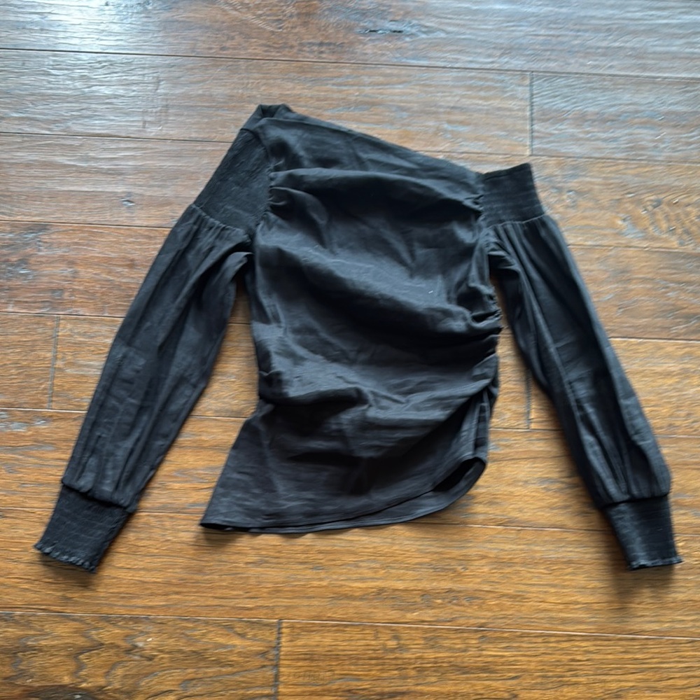Zara Black one shoulder top medium